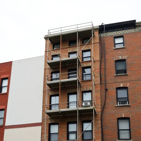 Remont elewacji kamienicy koszt